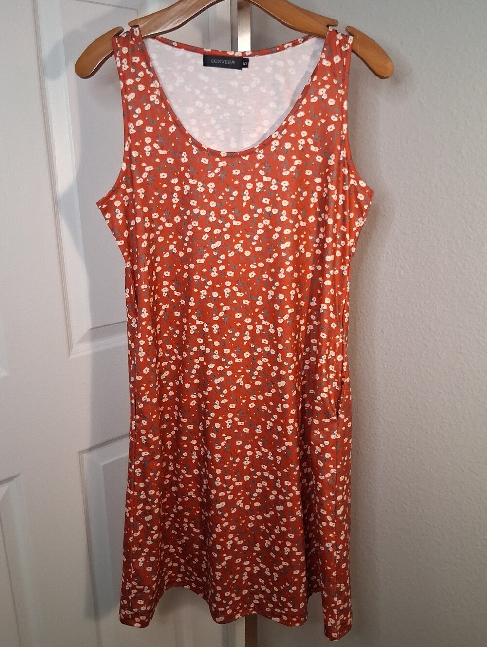 Luxveer Floral Tank Dress Small
